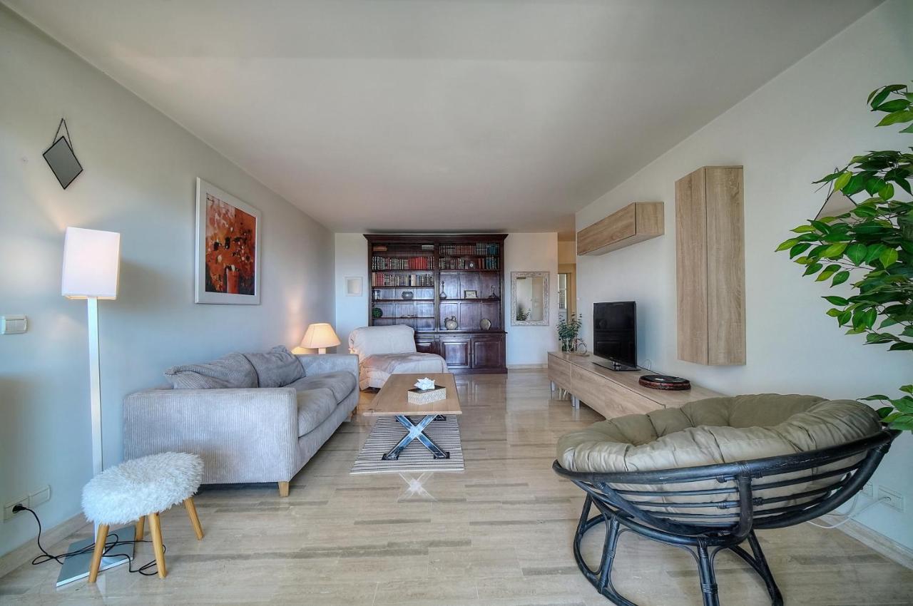 Attique Antibois - Piscine - Vue - Parking - Wifi Apartamento Antibes